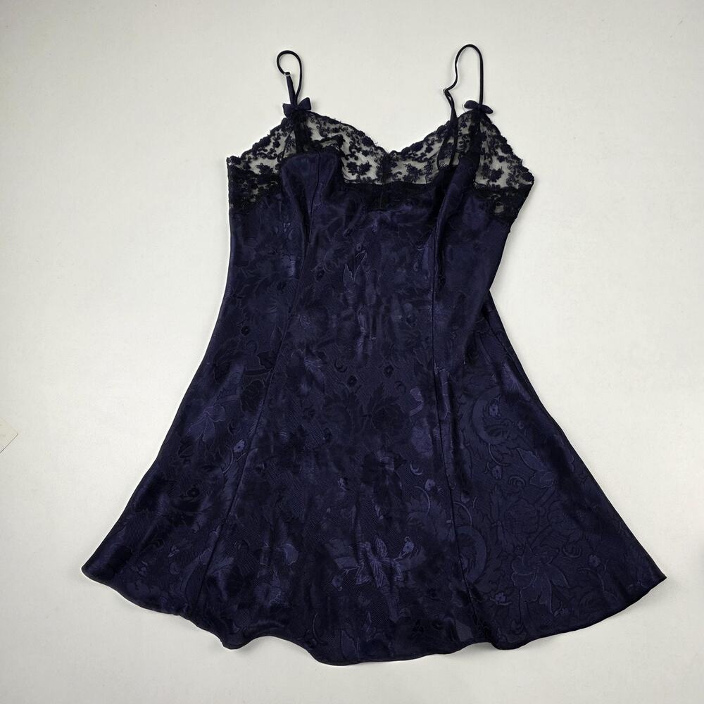 VINTAGE Victoria's Secret Gold Label Slip Dress Womens Medium Purple Chemise 90s